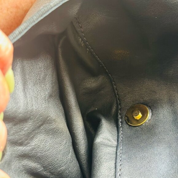 Ann Taylor Chic Large Black Purse or Tote with Double Handles, In & Out Pockets. - Picture 4 of 7